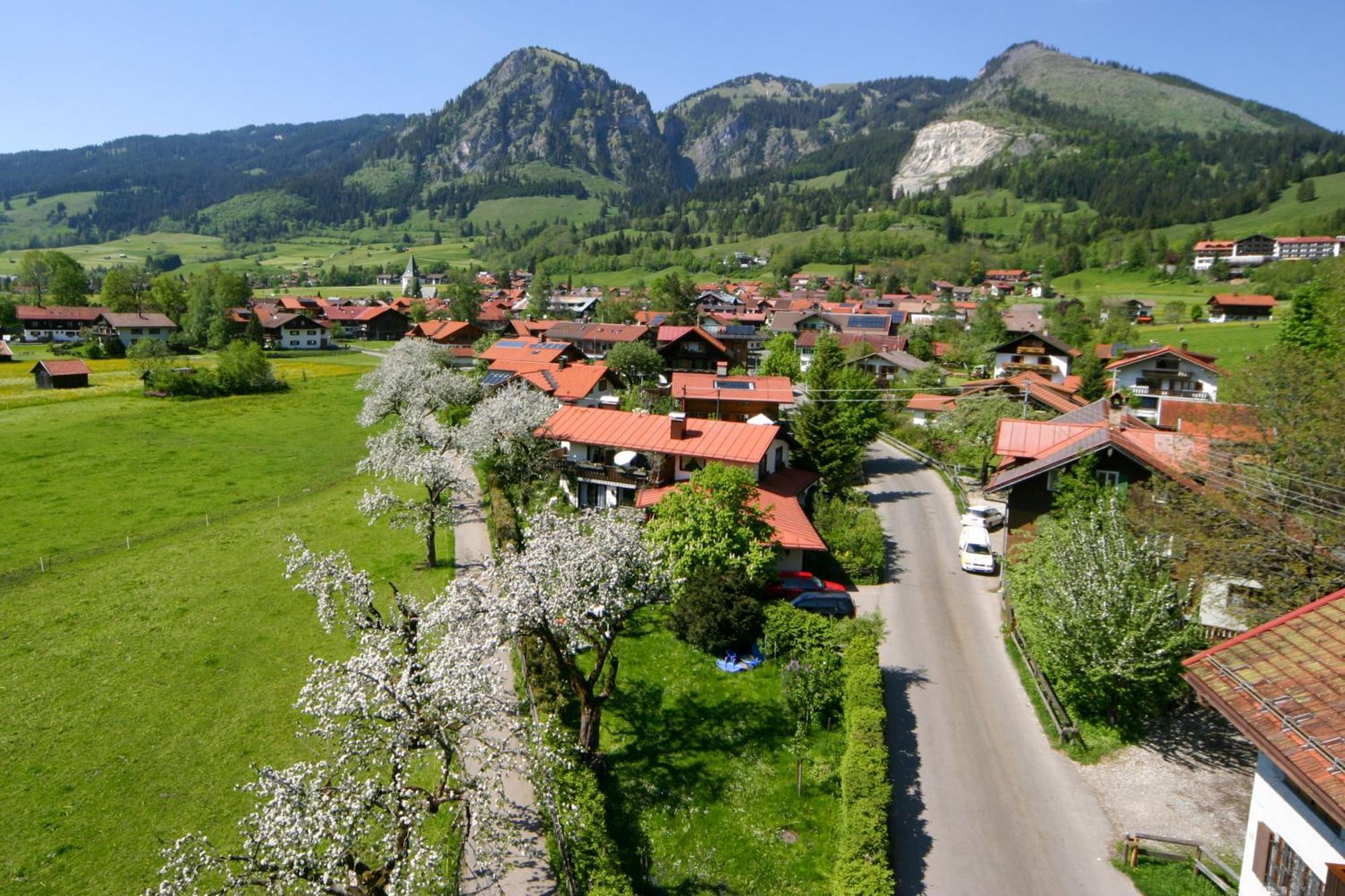 Haus Breitenberg Im Allgaeu - Inklusive Seilbahnen & Skipass バート・ヒンデラング エクステリア 写真